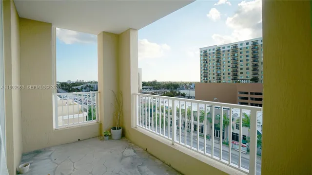 $2,550 | 117 Northwest 42nd Avenue, Unit 708, Miami, FL 33126