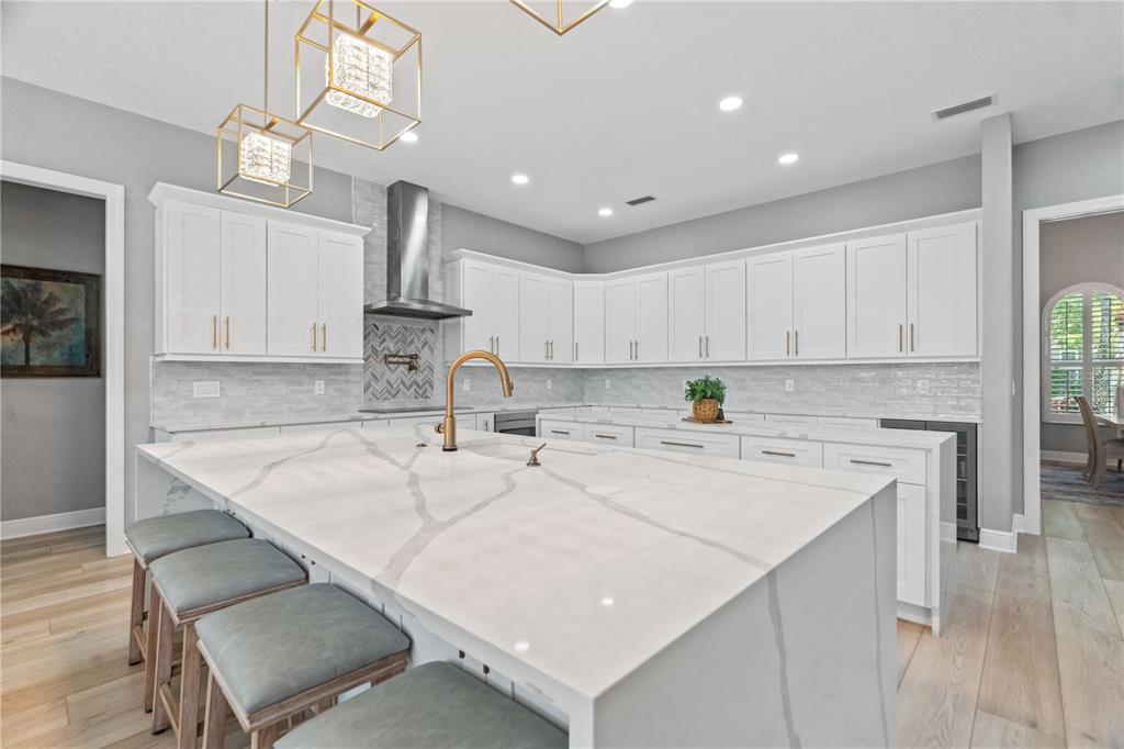 9810 Compass Point Way Tampa, FL 33615 - Photo 11 of 66