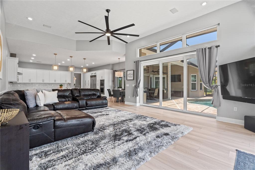 9810 Compass Point Way Tampa, FL 33615 - Photo 19 of 66