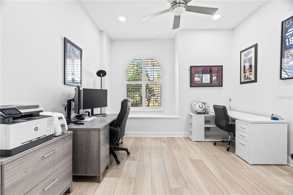 9810 Compass Point Way Tampa, FL 33615 - Photo 35 of 66