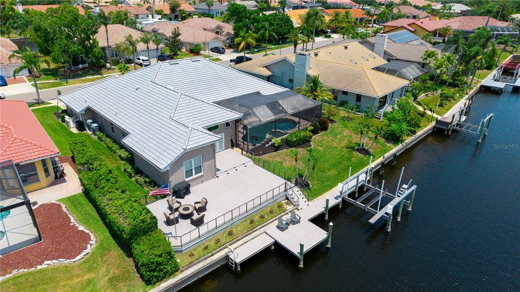 9810 Compass Point Way Tampa, FL 33615 - Photo 6 of 66