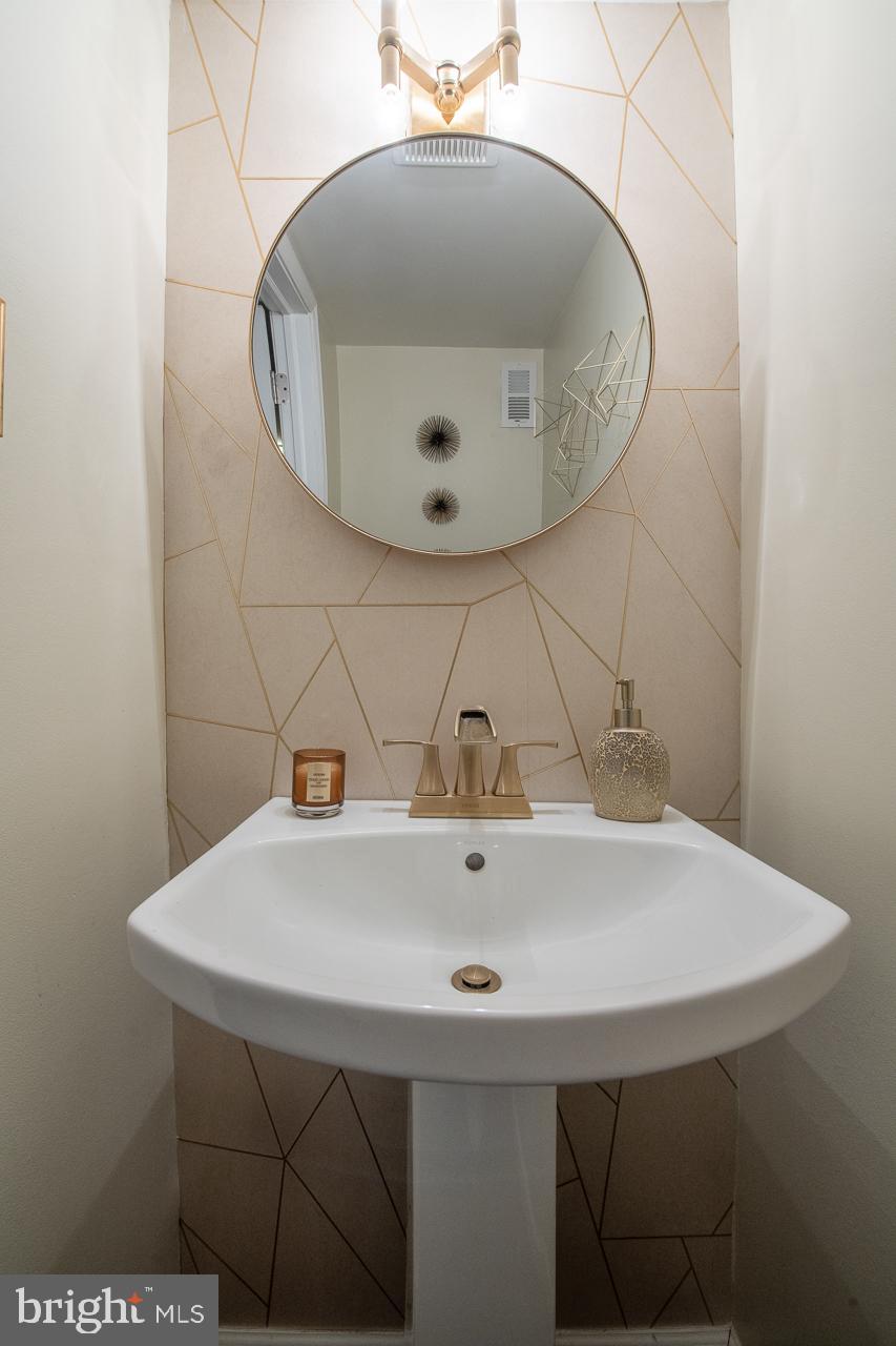 125 Haverford Road Wynnewood, PA 19096 - Photo 18 of 31 Gallery Image 18