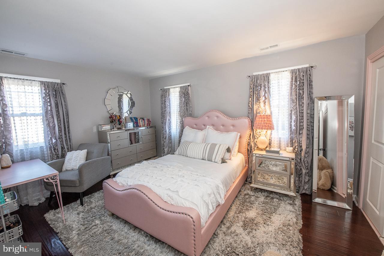 125 Haverford Road Wynnewood, PA 19096 - Photo 27 of 31 Gallery Image 27