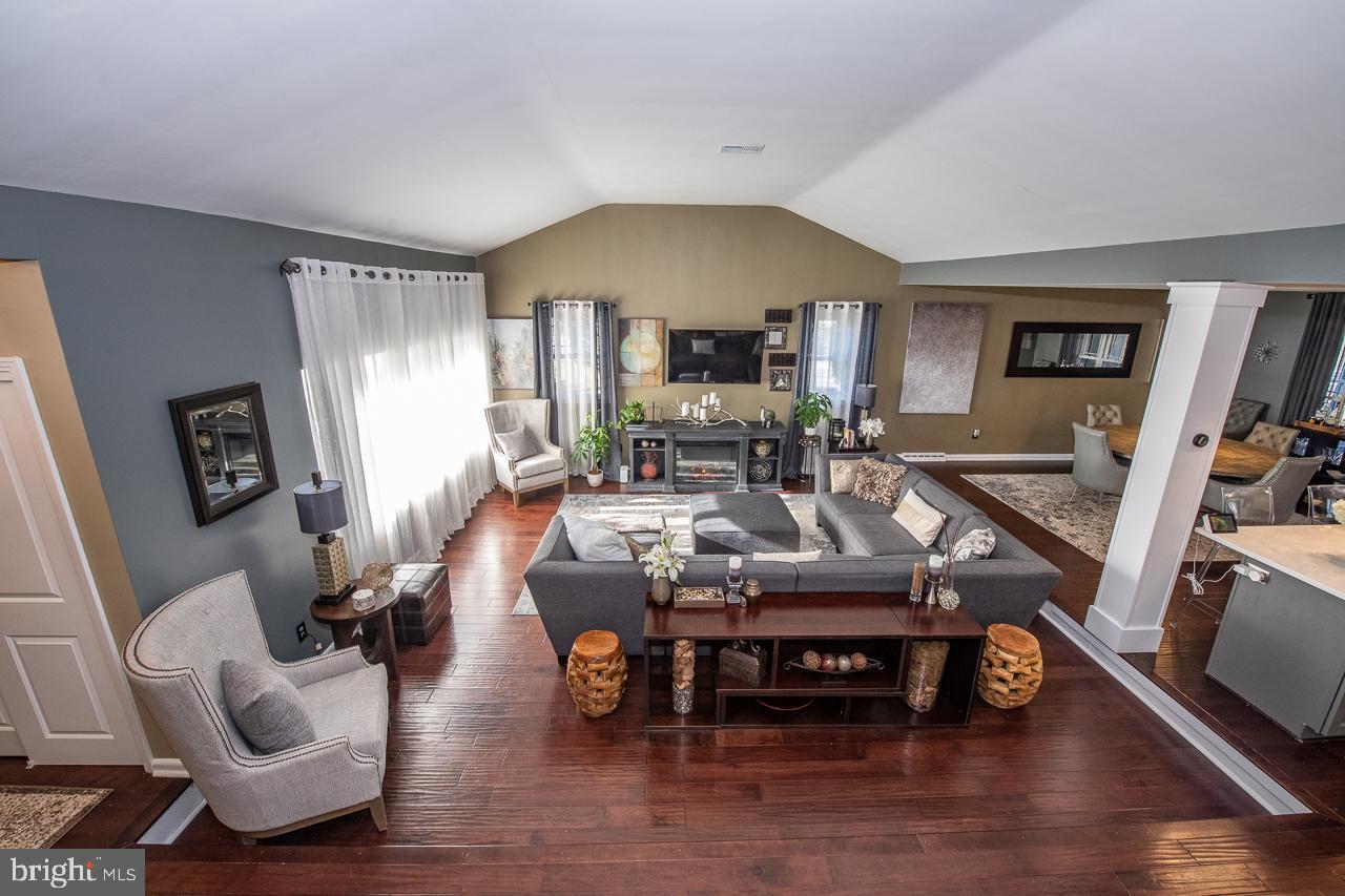 125 Haverford Road Wynnewood, PA 19096 - Photo 5 of 31 Gallery Image 5