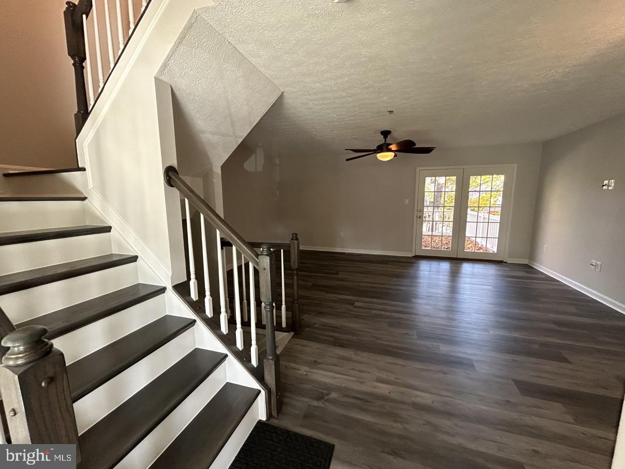 209 Quiet Ridge Court Pasadena, MD 21122 - Photo 9 of 32