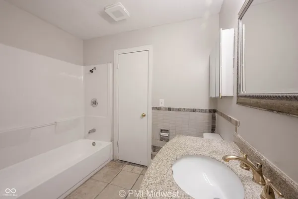 $1,299 | 3926 Malibu Drive, Indianapolis, IN 46226