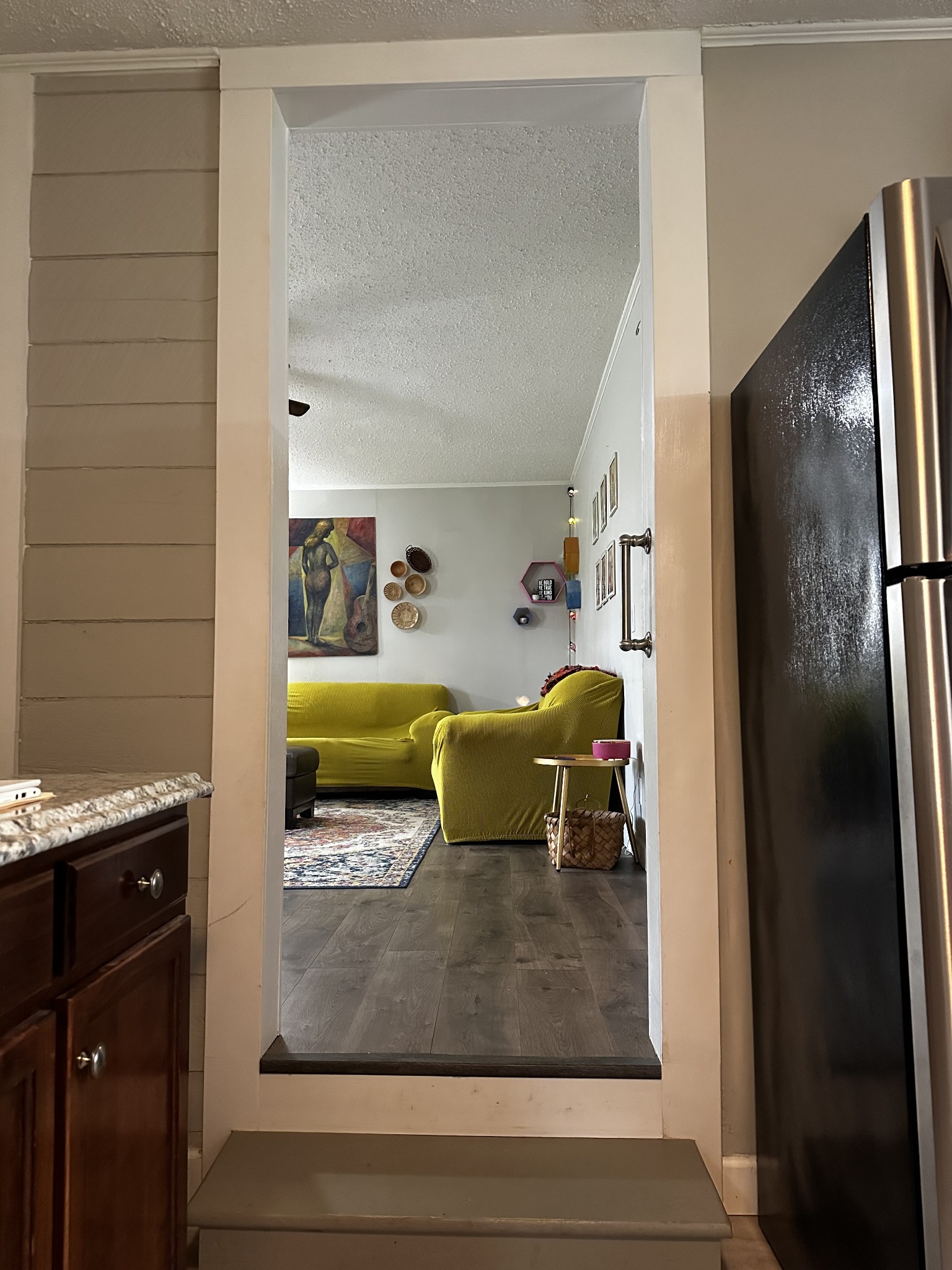 83 Hideout Road Manchester, TN 37355 - Photo 7 of 22 a view of living room