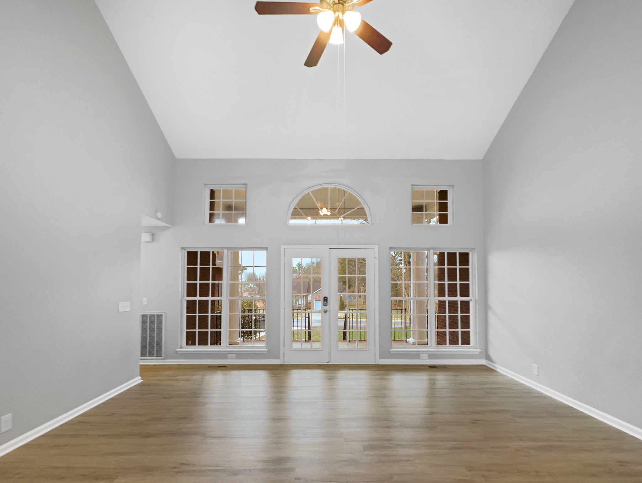 805 Marvin Layne Road Mount Juliet, TN 37122 - Photo 4 of 22 Gallery Image 4
