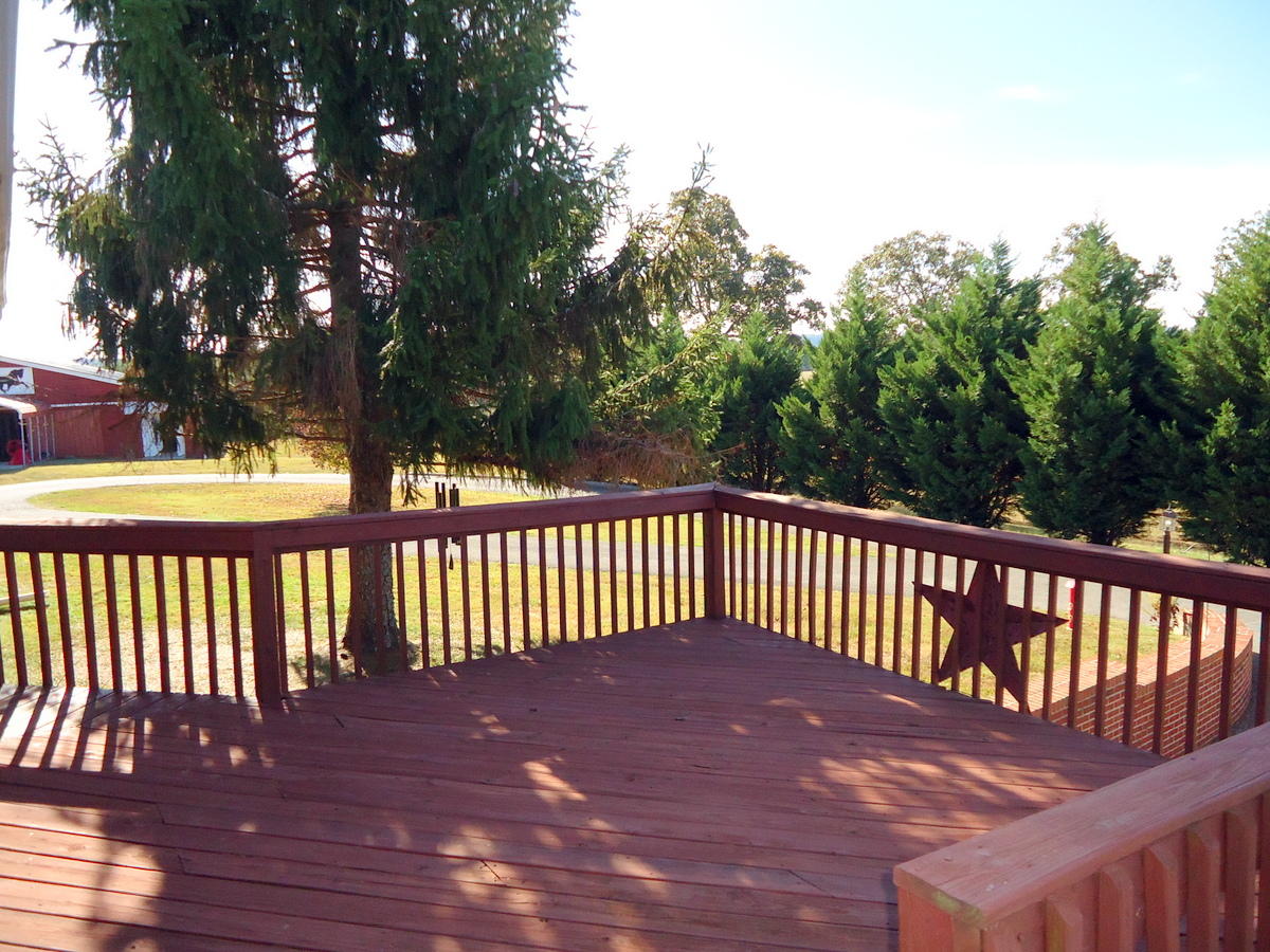 149 Lees Chapel Road Sweetwater, TN 37874 - Photo 5 of 40 05-DSC08736