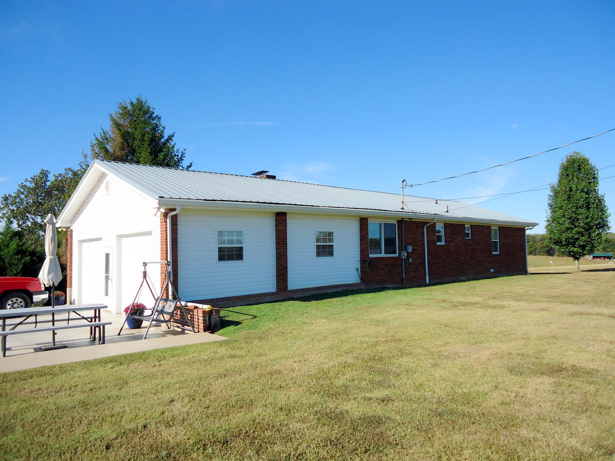 149 Lees Chapel Road Sweetwater, TN 37874 - Photo 8 of 40 08-DSC08709