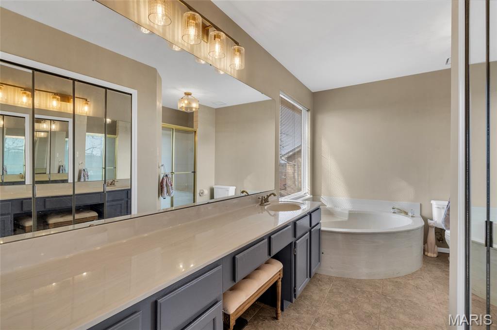 9946 Tesson Creek Estates Road St. Louis, MO 63123 - Photo 27 of 41