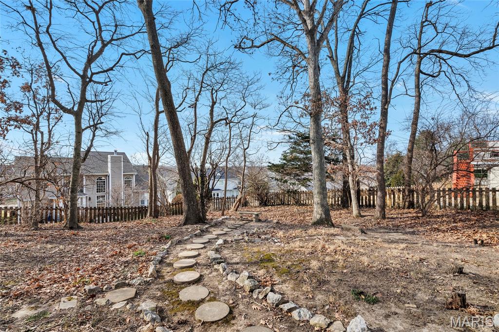 9946 Tesson Creek Estates Road St. Louis, MO 63123 - Photo 39 of 41