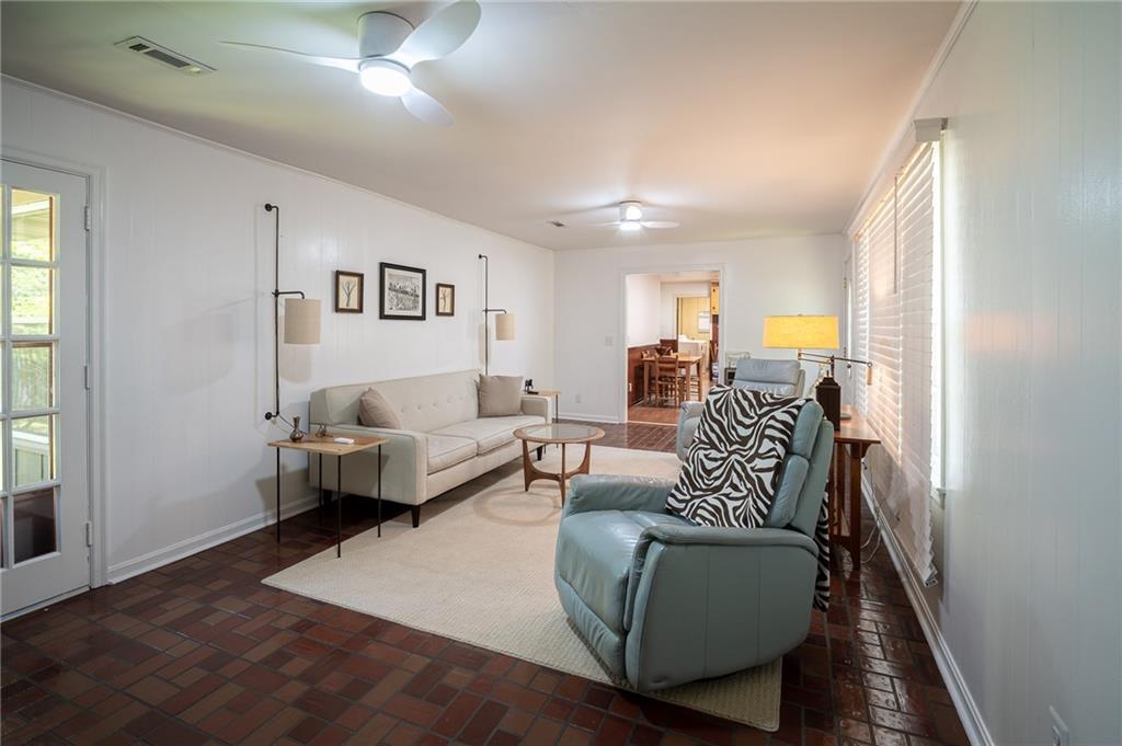 67 Dixie Park Drive Northwest Rome, GA 30165 - Photo 12 of 27 a living room with furniture and a couch