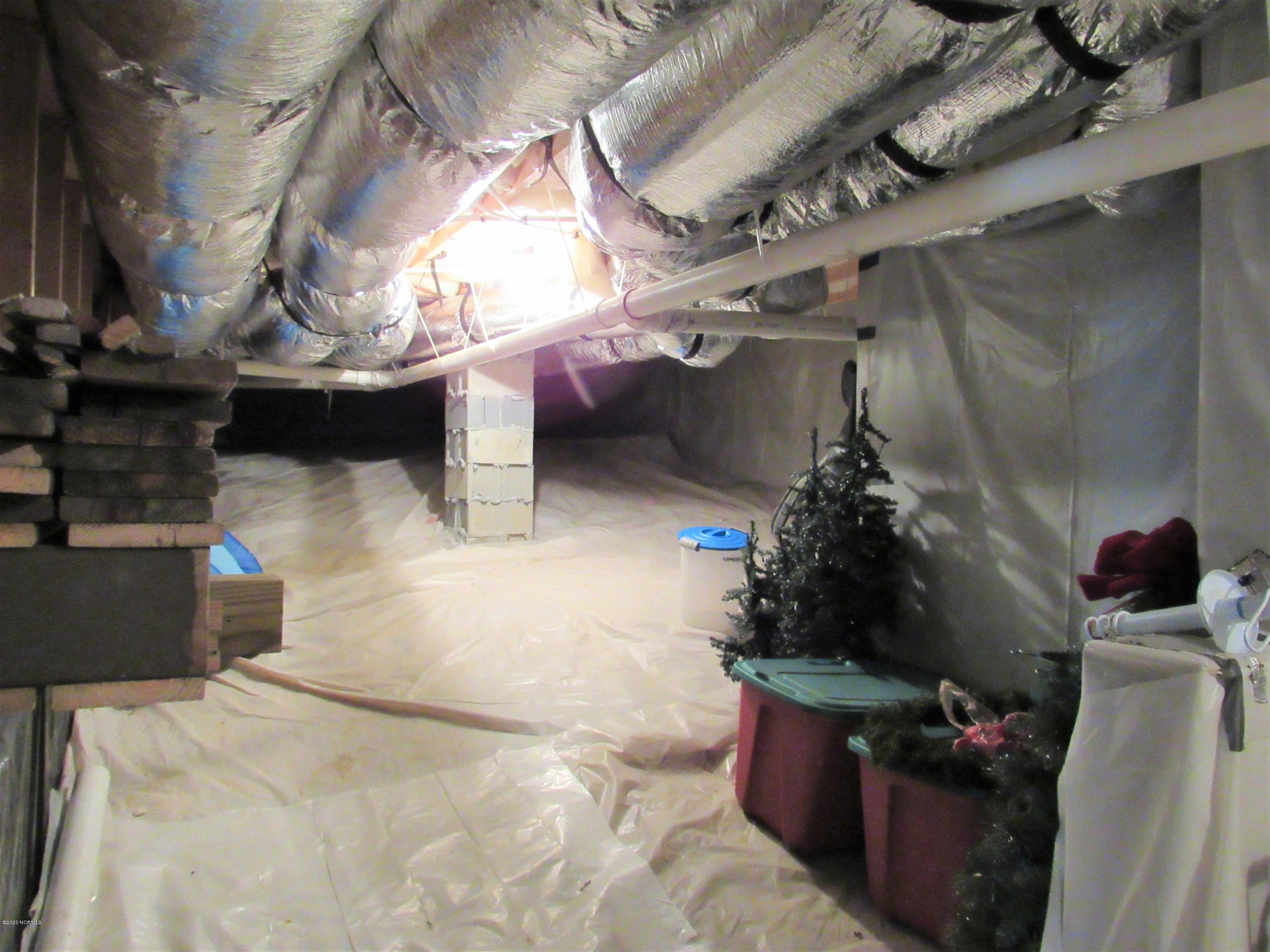 505 Long Point Road Chocowinity, NC 27817 - Photo 42 of 63 041 Crawl Space