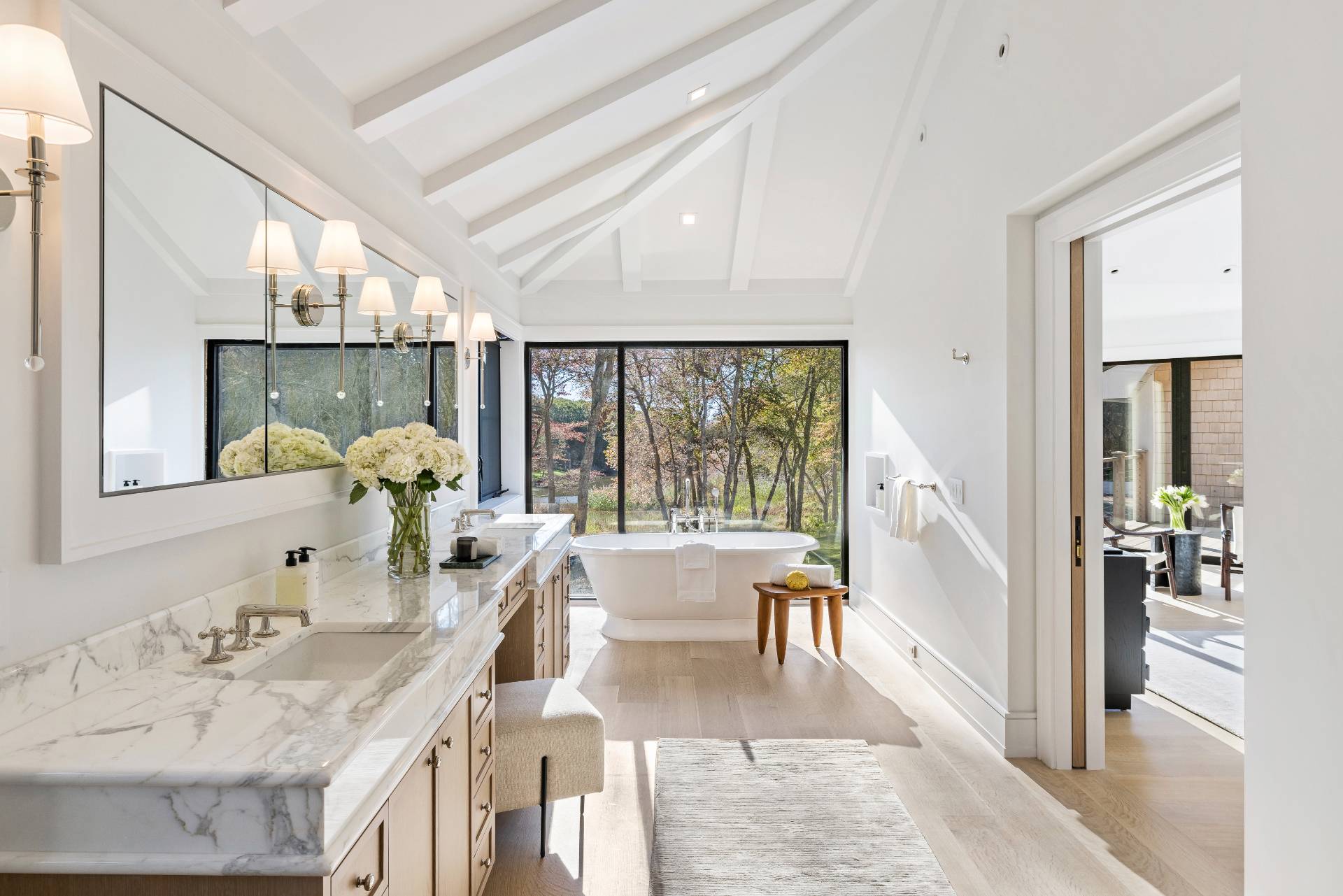 104 Georgica Close Road East Hampton, NY 11937 - Photo 30 of 46 a very nice looking room with a large window