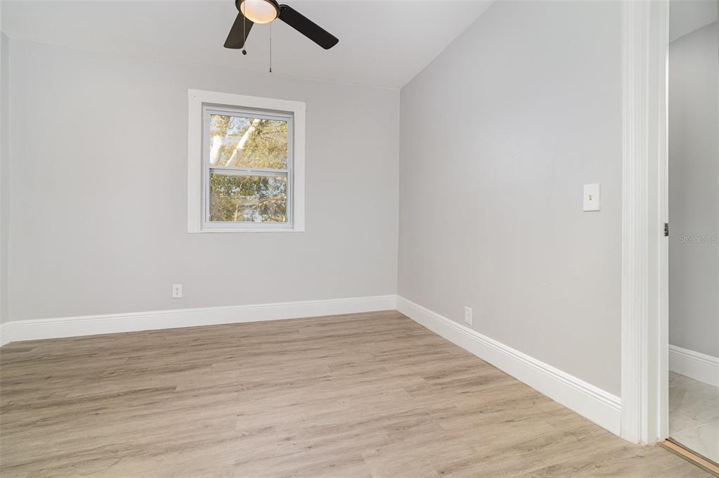 4242 Raleigh Street Orlando, FL 32811 - Photo 15 of 32