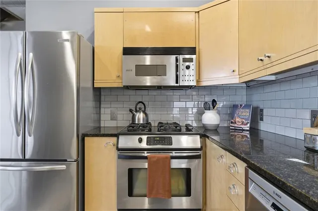 $1,900,000 | 1520 Jarboe Street, Kansas City, MO 64108