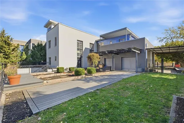 $1,750,000 | 1520 Jarboe Street, Kansas City, MO 64108