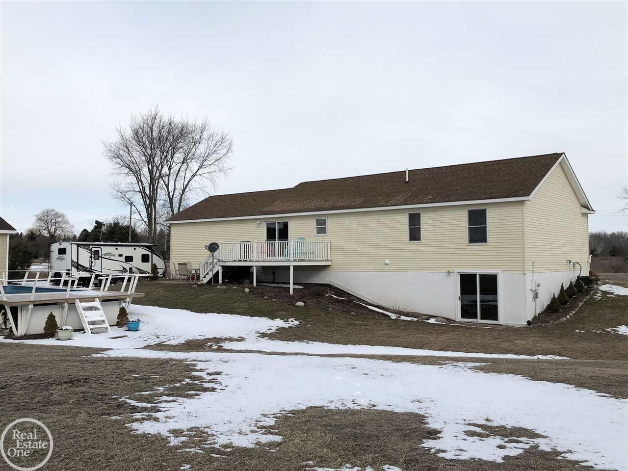5646 Galbraith Line Road Croswell, MI 48422 - Photo 42 of 43 31342409-41.JPG