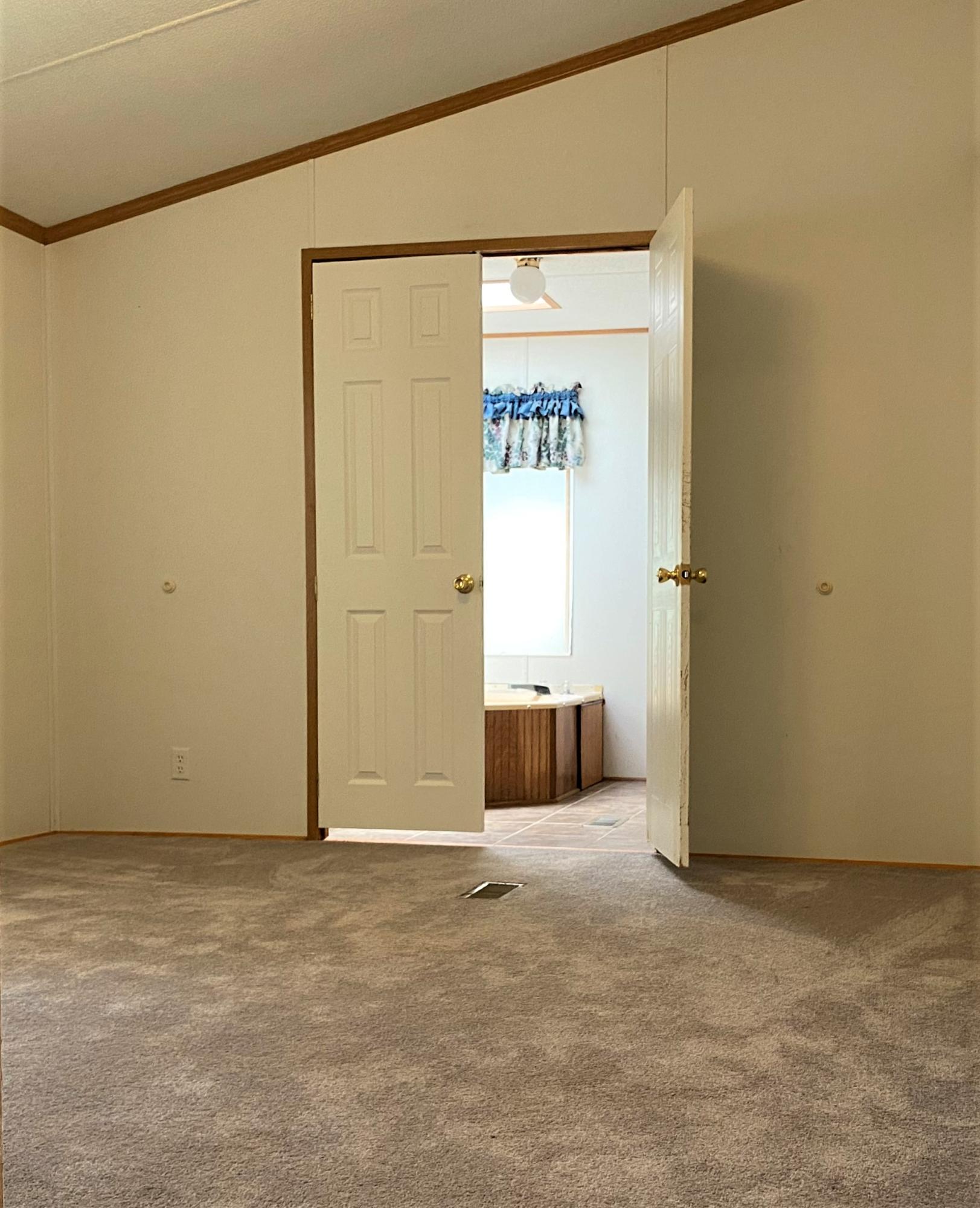 247 Couch Road Jonesborough, TN 37659 - Photo 8 of 13 Master Bedroom