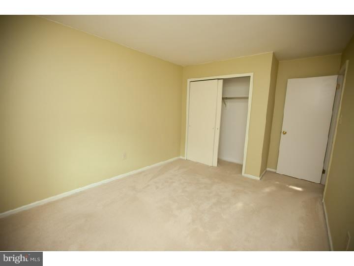 5 Aspen Road Sicklerville, NJ 08081 - Photo 12 of 17 Bedroom