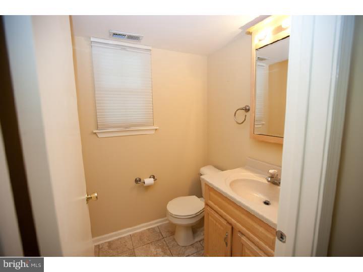 5 Aspen Road Sicklerville, NJ 08081 - Photo 8 of 17 Half Bath