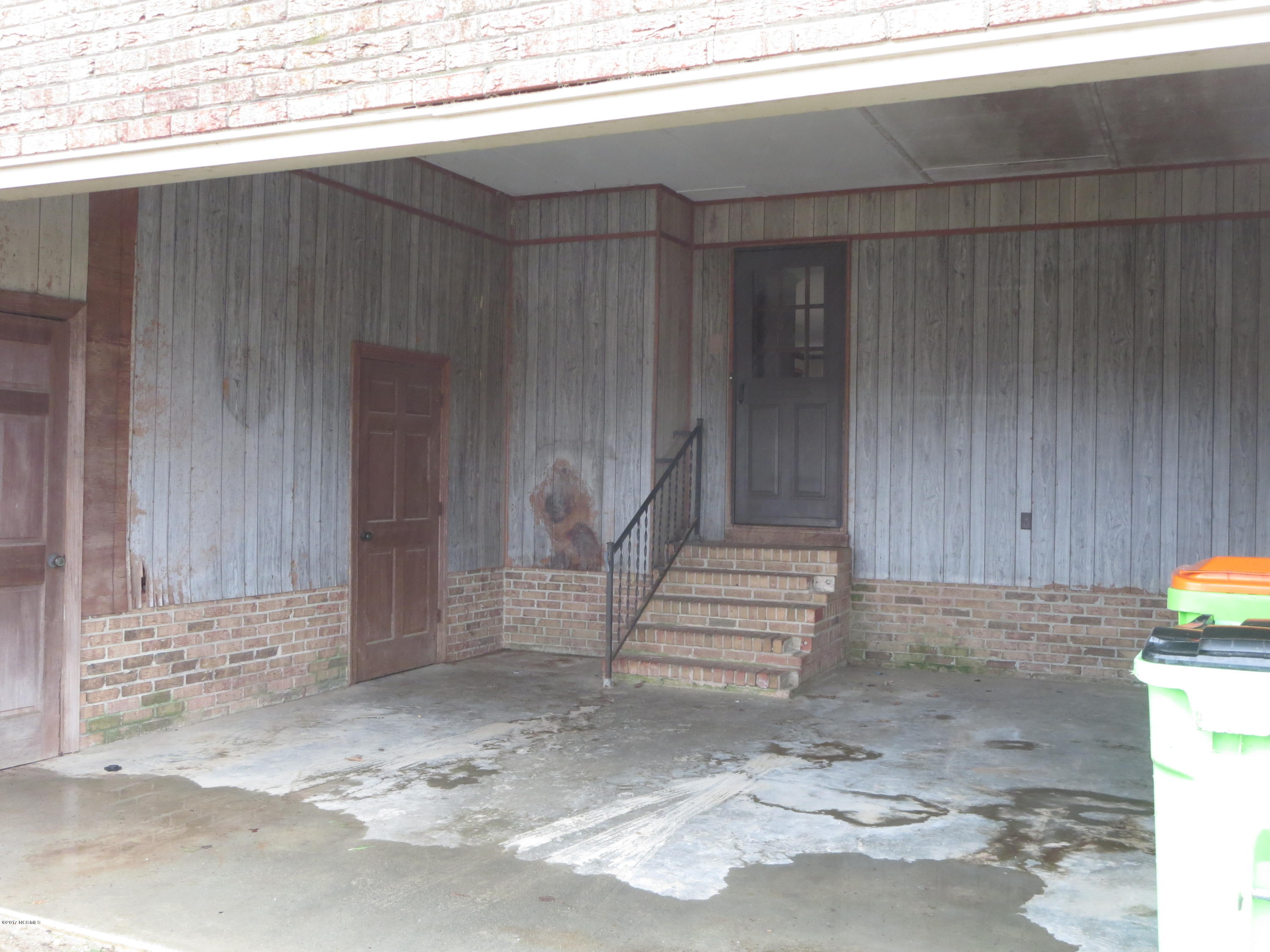 3327 Hobgood Road Hobgood, NC 27843 - Photo 3 of 33 inside garage