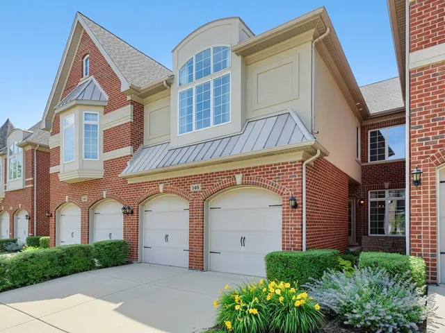 $515,000 | 146 Paxton Road, Bloomingdale, IL 60108