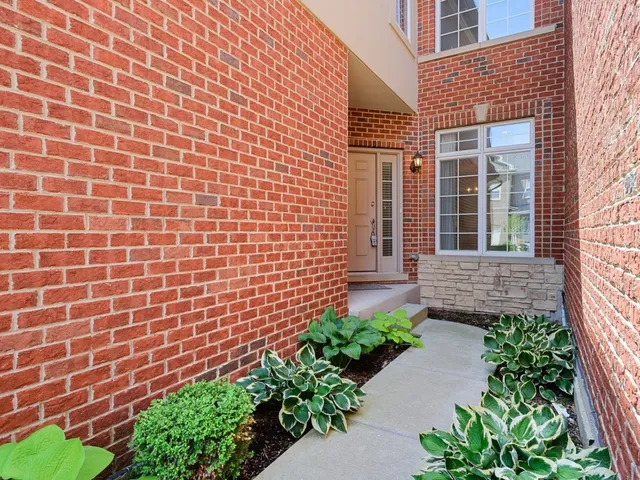 $515,000 | 146 Paxton Road, Bloomingdale, IL 60108