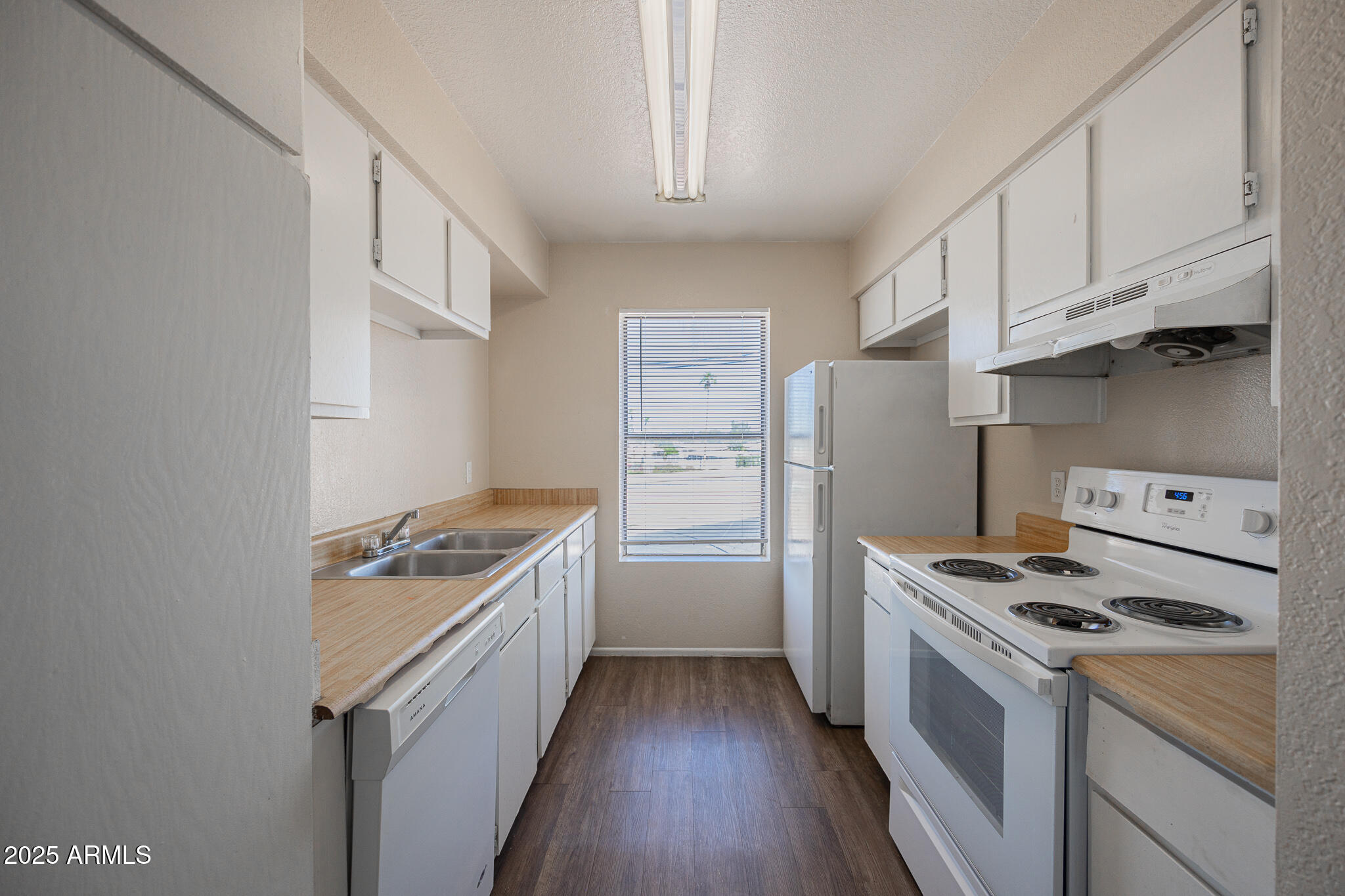 2266 West Ella Street, Unit 206 Mesa, AZ 85201 - Photo 8 of 16 B33A3150