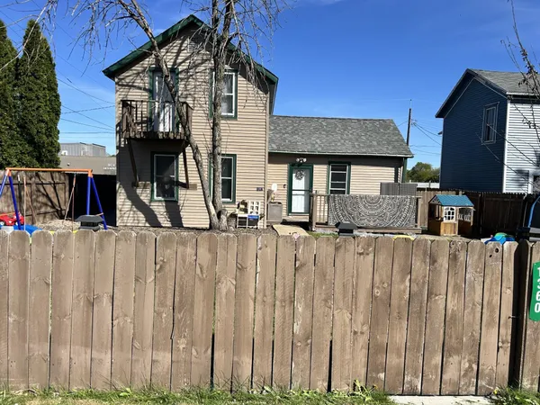 $215,000 | 1360 1st Street North, Wisconsin Rapids, WI 54494