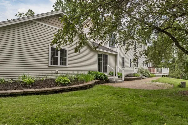 $629,900 | 26 Hilltop Drive, Wakefield, NH 03872