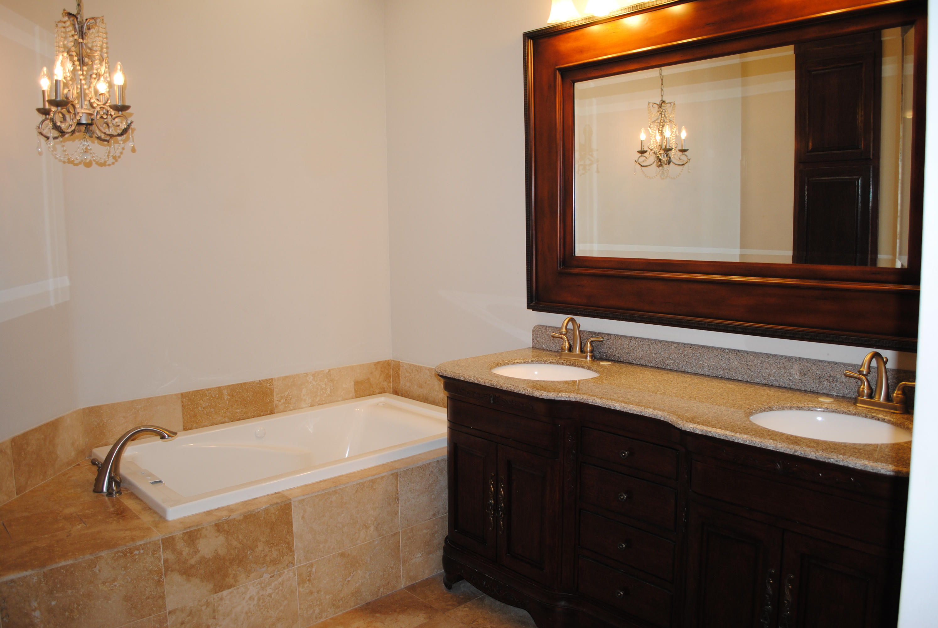 233 Hampton Place Jupiter, FL 33458 - Photo 15 of 22 16