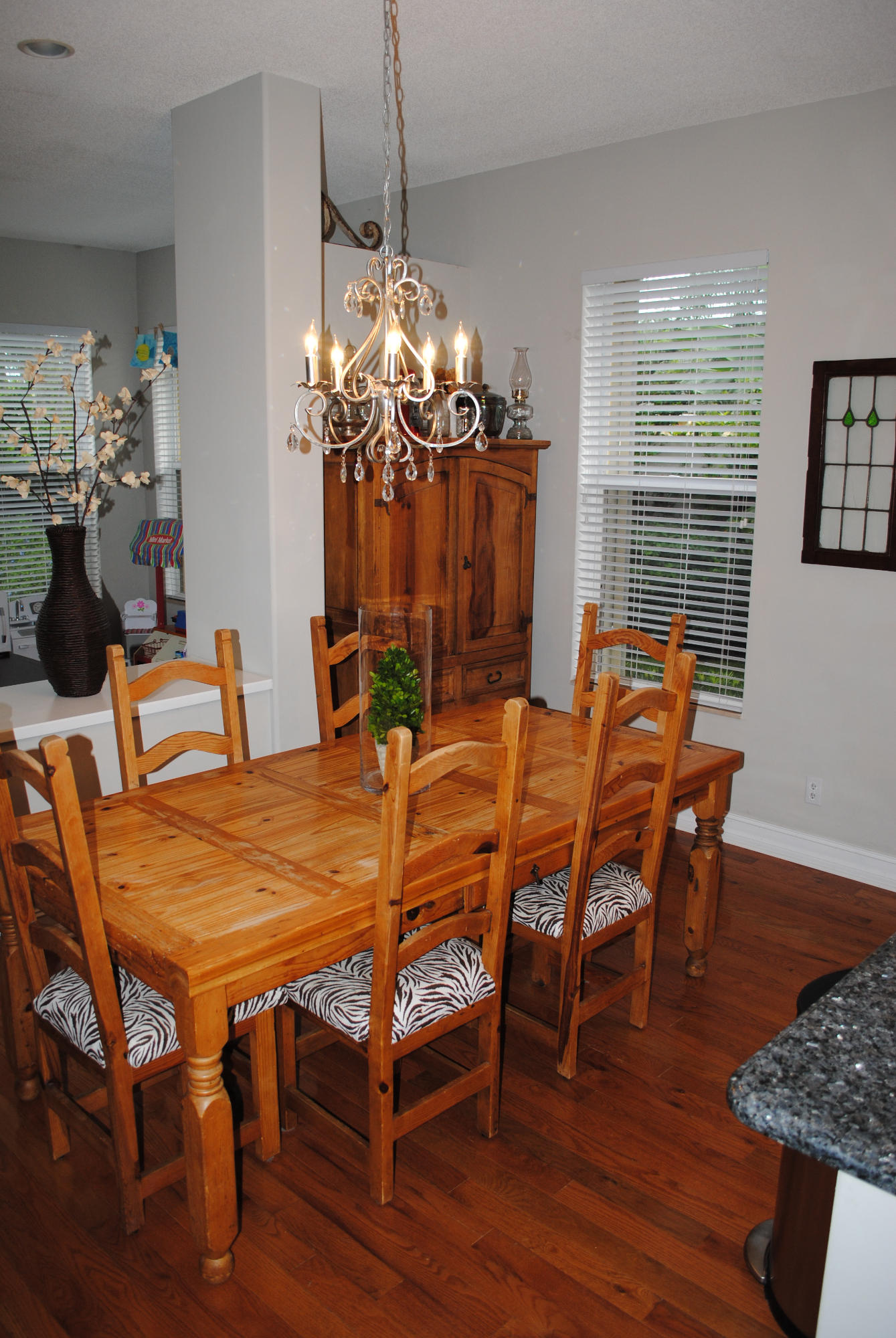 233 Hampton Place Jupiter, FL 33458 - Photo 8 of 22 09