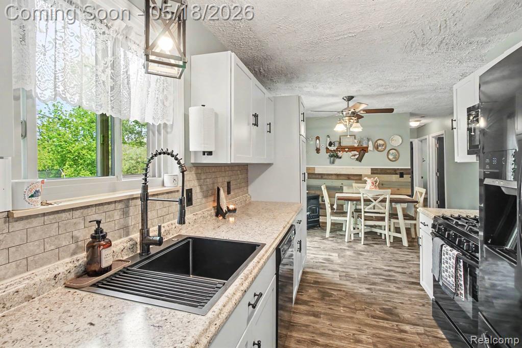 4623 Lovejoy Road Byron, MI 48418 - Photo 8 of 21