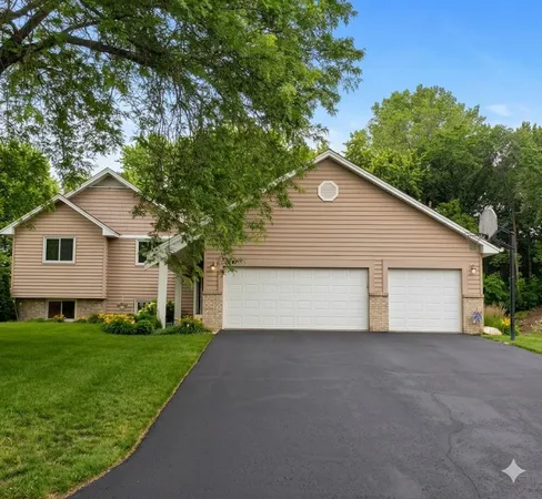 $499,900 | 1447 Cutters Lane, Eagan, MN 55122