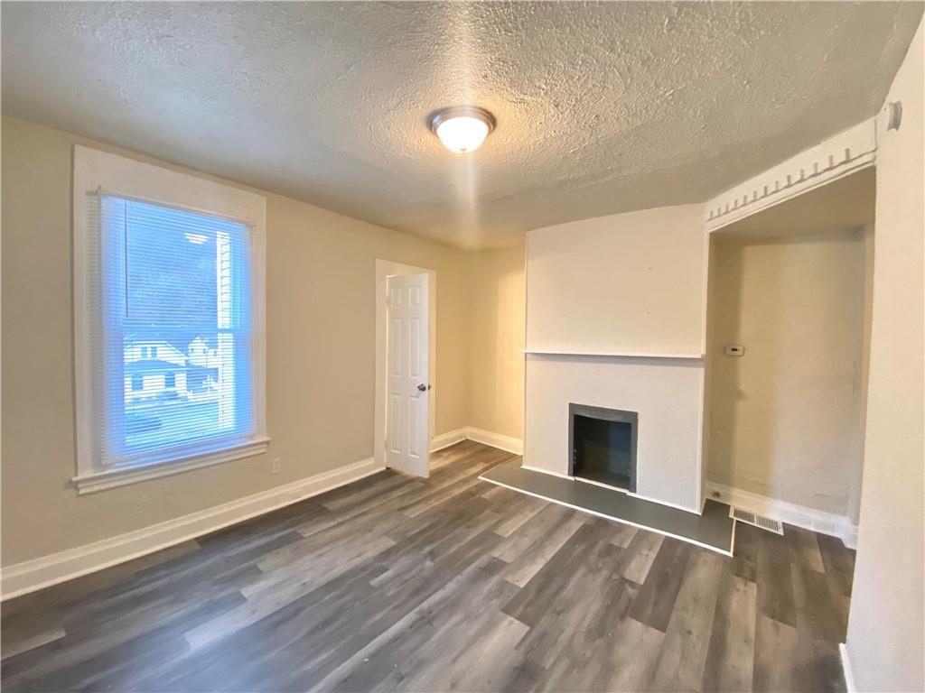 910 Smithton Avenue Pittsburgh, PA 15212 - Photo 16 of 38