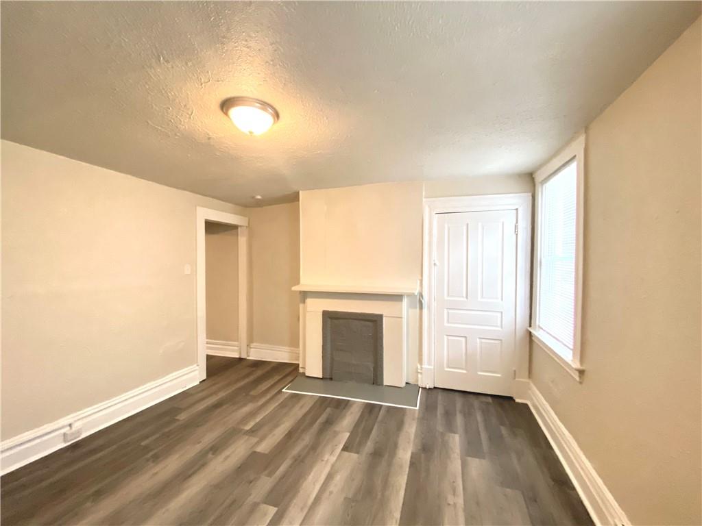 910 Smithton Avenue Pittsburgh, PA 15212 - Photo 24 of 38