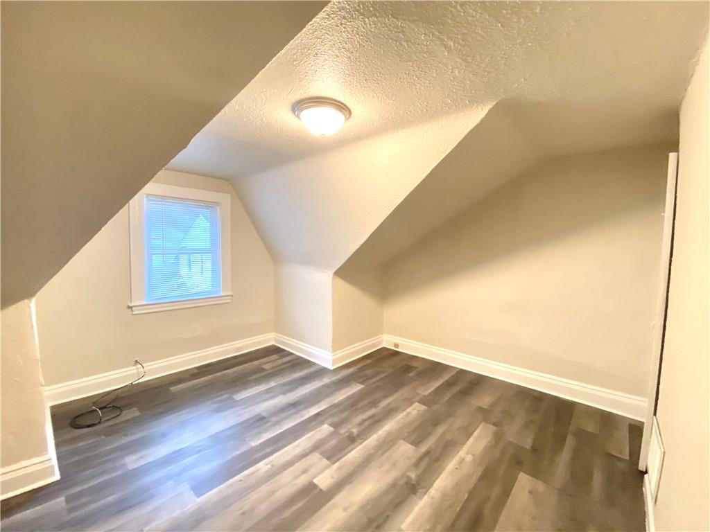 910 Smithton Avenue Pittsburgh, PA 15212 - Photo 30 of 38