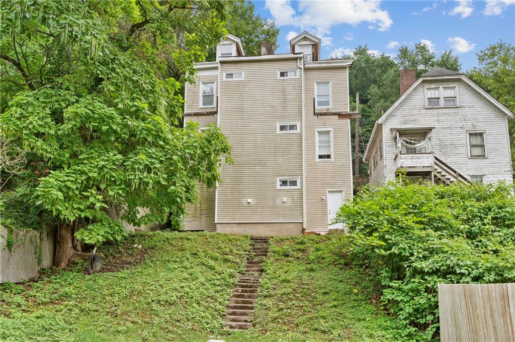 910 Smithton Avenue Pittsburgh, PA 15212 - Photo 35 of 38