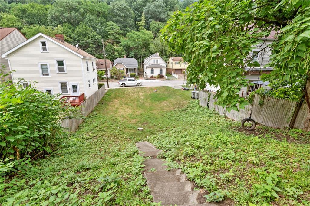 910 Smithton Avenue Pittsburgh, PA 15212 - Photo 37 of 38