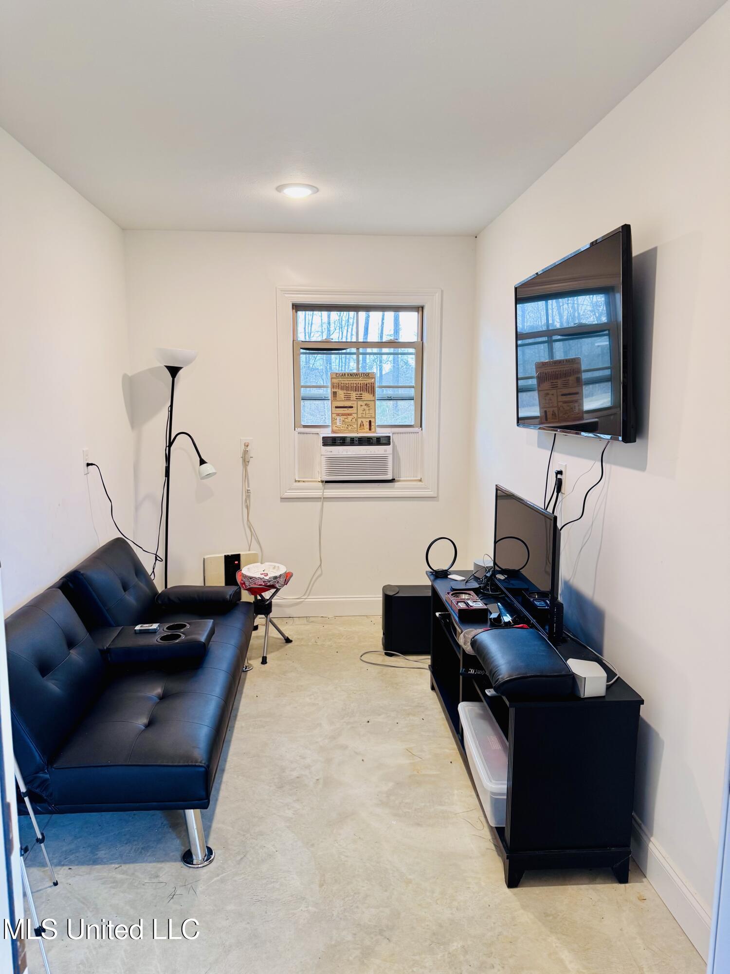 126 Bailey Cove Canton, MS 39046 - Photo 13 of 13 Man-Cave