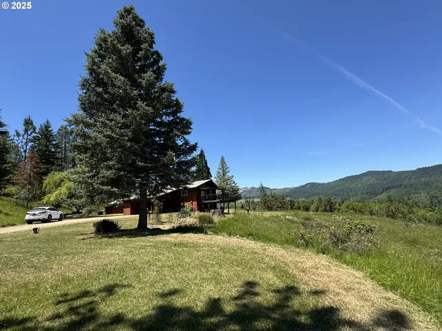 $625,000 | 736 Ferguson Lane, Days Creek, OR 97429