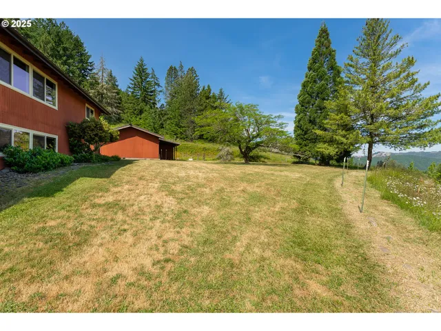 $625,000 | 736 Ferguson Lane, Days Creek, OR 97429