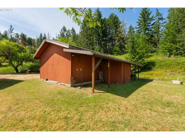 $625,000 | 736 Ferguson Lane, Days Creek, OR 97429