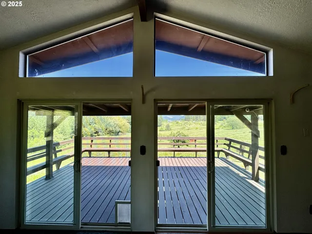 $625,000 | 736 Ferguson Lane, Days Creek, OR 97429