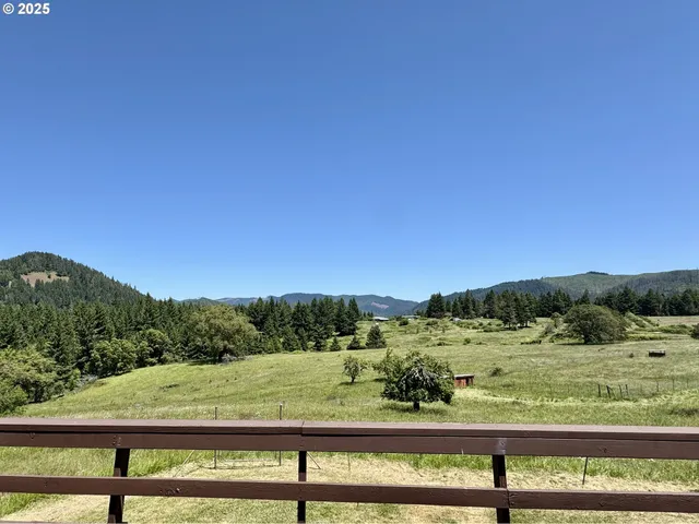 $625,000 | 736 Ferguson Lane, Days Creek, OR 97429