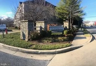 $230,000 | 8809 Stoneridge Circle, Unit 204, Pikesville, MD 21208