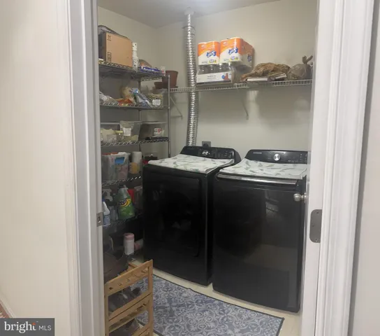 $230,000 | 8809 Stoneridge Circle, Unit 204, Pikesville, MD 21208