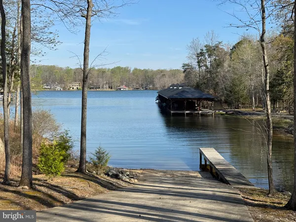 $818,500 | 57 Lighthouse Drive, Bumpass, VA 23024